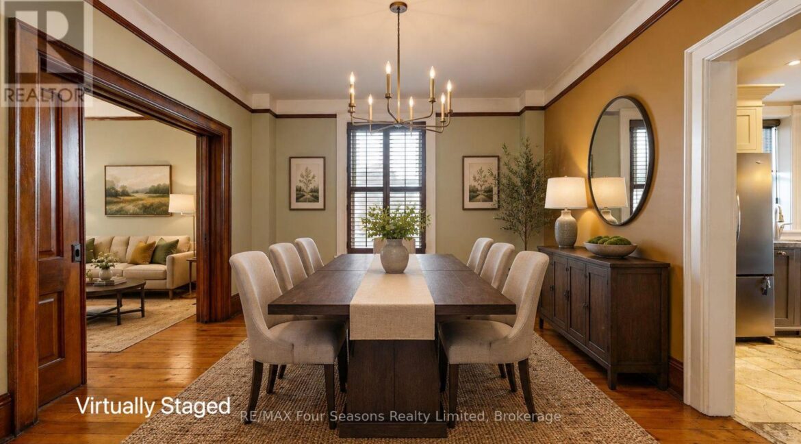 s13130582_10